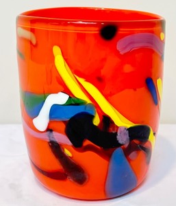 lot 150 image: Handcrafted Peter Zelle Bright Orange Glass Bowl