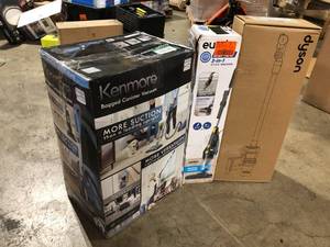 Lot of Assorted Vacuums Various Models and Conditions Customer Returns See Pictures