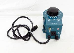 lot 1 image: Variable Autotransformer Type 3PN 1010 12amp