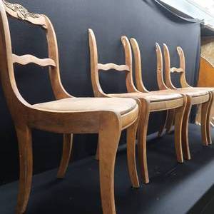 lot 5 image: BIRDSEYE MAPLE CHAIRS 4 ONE COMPLETE 3 NEED PARTS