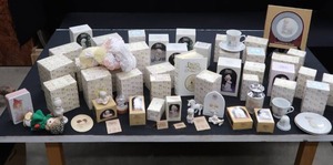 lot 31 image: PRECIOUS MOMENTS