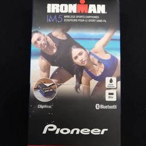 lot 47 image: NEW PIONEER  IRONMAN IM5 EARPHONES