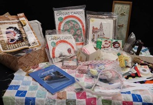 lot 70 image: VINTAGE UNCOMPLETED QUILT  CRAFT PROJECTS