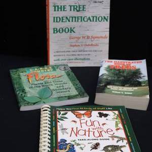 lot 85 image: BOOKS