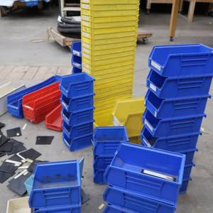 lot 124 image: HUGE LOT OF STACKABLE STORAGE CONTAINERS