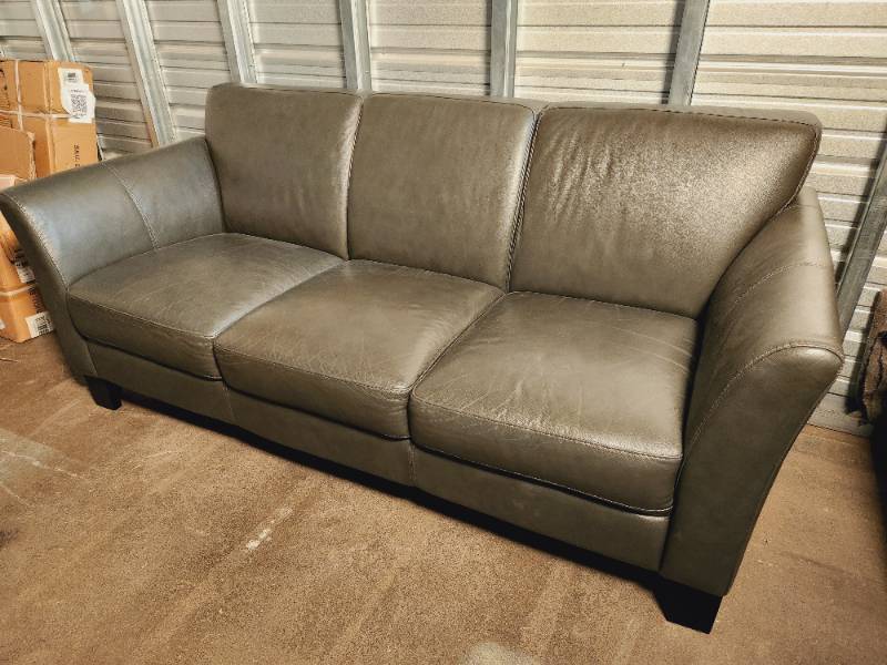 Like new! Italsofa Leather Sofa + Loveseat - furniture - by owner