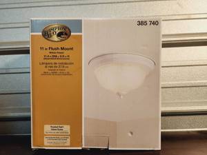 lot 11 image: New Ceiling Lamp
