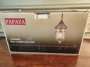 lot 14 image: New Chandelier