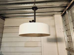 lot 32 image: New Chandelier #3