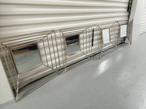 lot 34 image: 4 Mirror Set