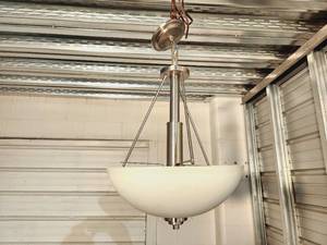 lot 35 image: New Chandelier #5