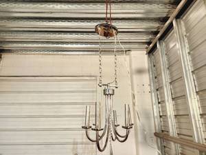 lot 36 image: New Chandelier #6