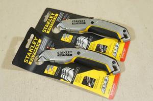 2 Stanley Fatmax Twin Blade Utility Knives