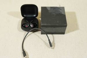 Beats Fit Pro Noise Cancelling Wireless Earbuds -Black