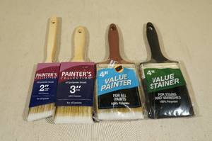4 Paint Brushes Assorted Sizes