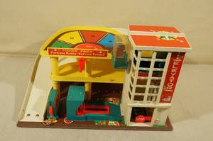 Vintage Fisher Price Parking Garage