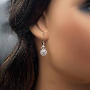lot 45B image: Exquisite Elegance Moissanite Dangle Drop Earrings, Perfect for Everyday   VIDEO