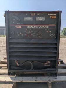 Lincoln Electric Idealarc R3R-500 Stick Welder