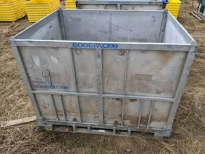 Heavy Duty Storage Bin