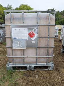 275 Gallon Industrial Chemical Tote (Previously Held BCG Protec 6116D Direct To Metal Modified Wax)