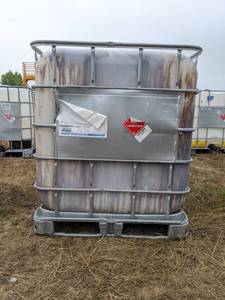 275 Gallon Industrial Chemical Tote (Previously Held BCG Protec 6116D Direct To Metal Modified Wax)