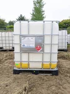 275 Gallon Industrial Chemical Tote (Previously Held BCG Protec 6116D Direct To Metal Modified Wax)