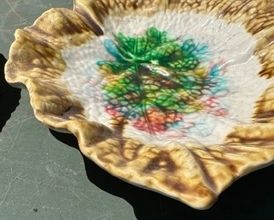 lot 5 image: Pair of Majolica Leaf Plate made in Italy
