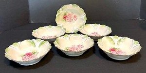 lot 48 image: Set of Six Antique RS Prussia Berry Bowls
