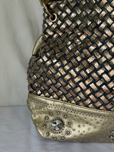 lot 58 image: Beautiful Tan and Gold Satchel