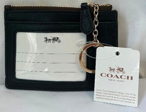 lot 124 image: Cute Coach Card Holder
