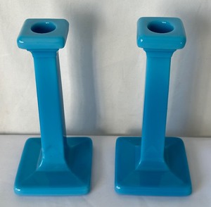lot 191 image: Pair of Vintage Cambridge Glass Azurite Candle Stick Holders