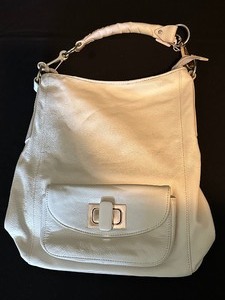 lot 128 image: Cynthia by Cynthia Rowley Handbag