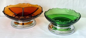 lot 66 image: Two Cambridge Farber Footed Divided Dishes