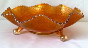 lot 76 image: Vintage 11 Inch Fenton Glass Marigold Carnival Two Flowers Footed Bowl