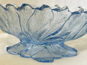 lot 237 image: Cambridge Light Blue Everglades Oval Ft Console 12 Bowl