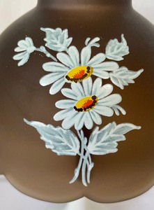 lot 214 image: Westmoreland Fairy Lamp