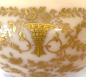 lot 276 image: Crown Tuscan Gold Etched Portia Vase by Cambridge Glass