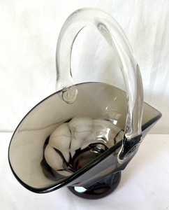lot 277 image: Smoke Georgian Basket by Cambridge Glass