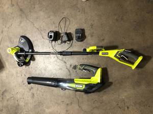 RYOBI ONE 18V Cordless Battery String TrimmerEdger and Jet Fan Blower Combo Kit with 4.0 Ah Battery and Charger  Customer Returns See Pictures