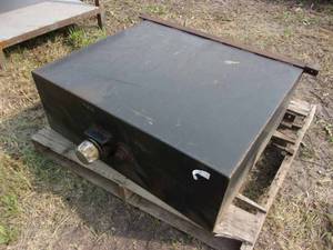 lot 51 image: Truck Mounted Hydraulic Tank - Measures 34-inches wide X 30-inches tall X 12-inches deep