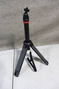 lot 94 image: JOBY - TelePod Mobile Vlogging Tripod-Loose