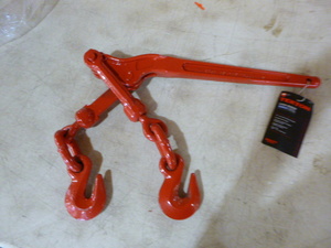 lot 7 image: Tekton Load Binder