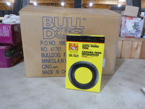 lot 23 image: Case of Bull Dog Auto Inner Tubes