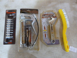 lot 62 image: Miscellaneous Tools