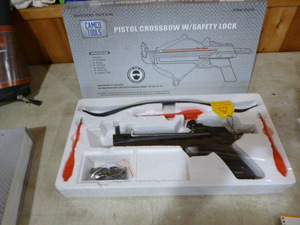 lot 91 image: Camco Tools Pistol Crossbow with Safety Lock
