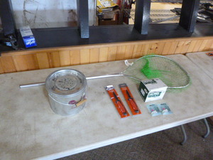 lot 117 image: Fishing Items