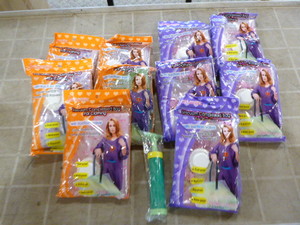 lot 122 image: 10 Vacuum Compression Bags for Clothing