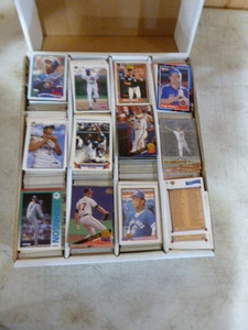 lot 154 image: Large Box of Baseball Cards