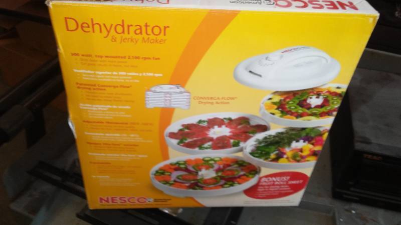 lot 618 image: Nesco Food Dehydrator