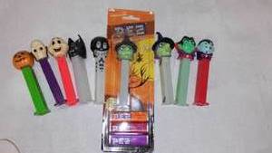 lot 533 image: Halloween Pez Dispenser (9)
